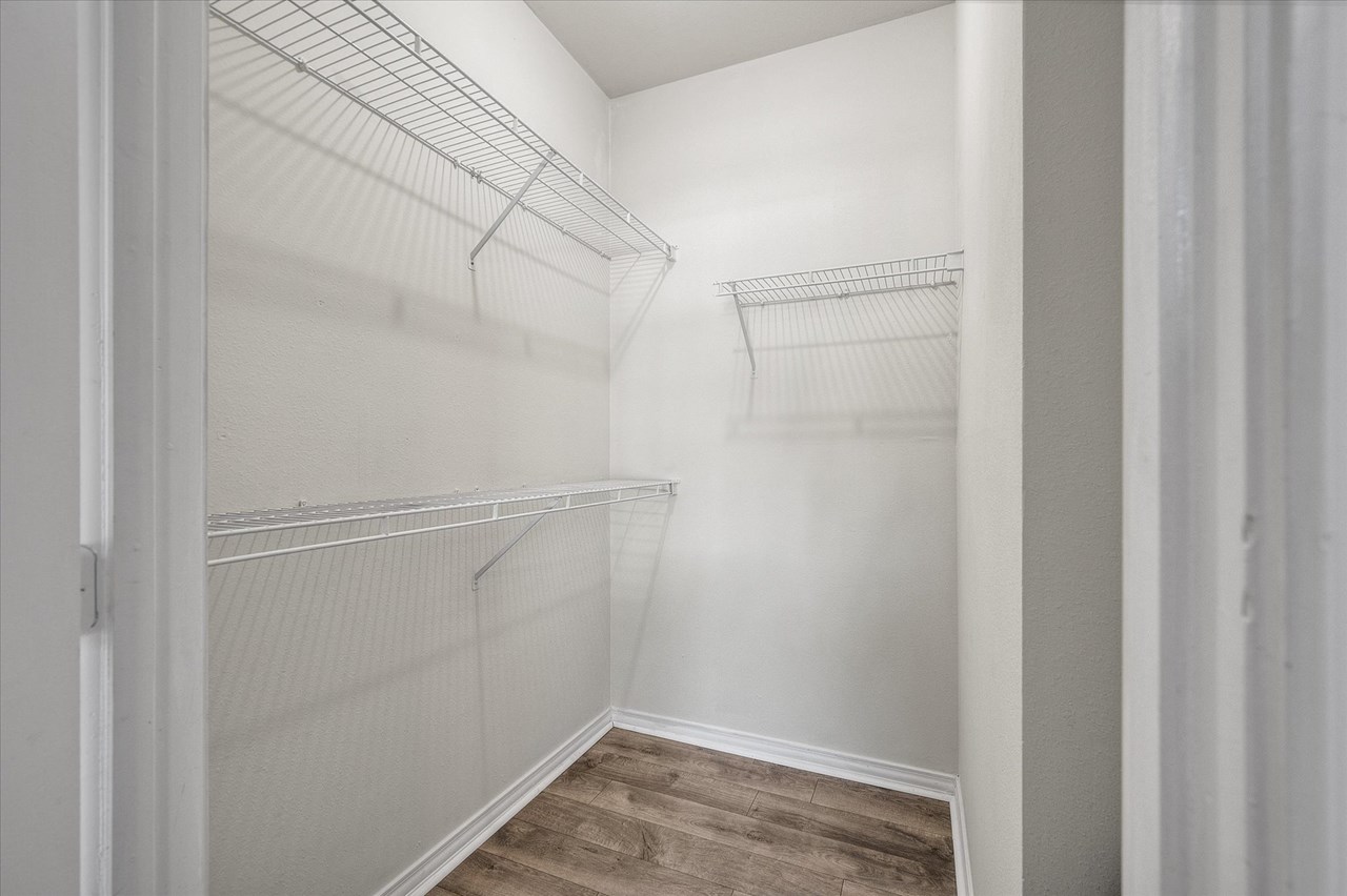 walk in closet walk in closet, situated for you to custom design to fit all your clothing!